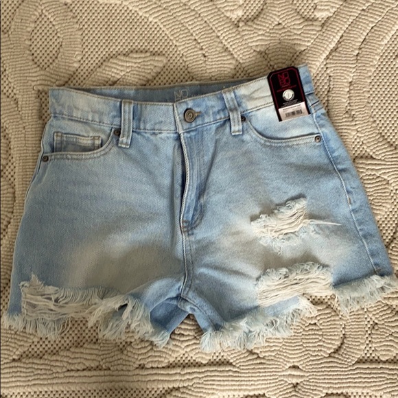 VTG High Waisted Denim Shorts - Picture 1 of 3